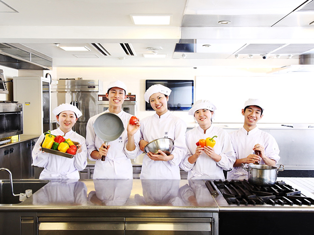 服部栄養専門学校　4冊 服部栄養専門学校 4冊 服部栄養専門学校 4冊 - メルカリ